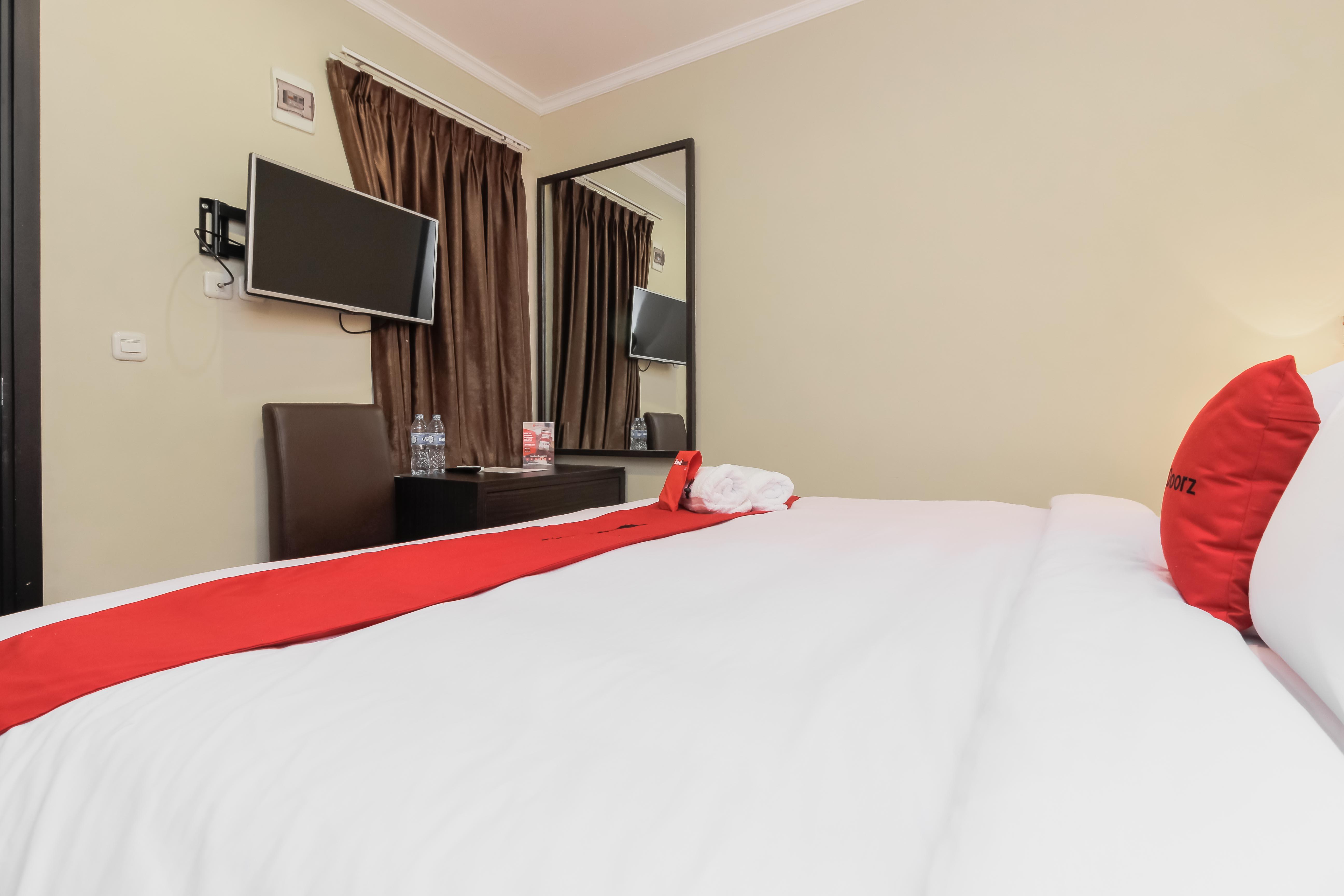 Reddoorz Plus @ Thamrin Jakarta Eksteriør bilde