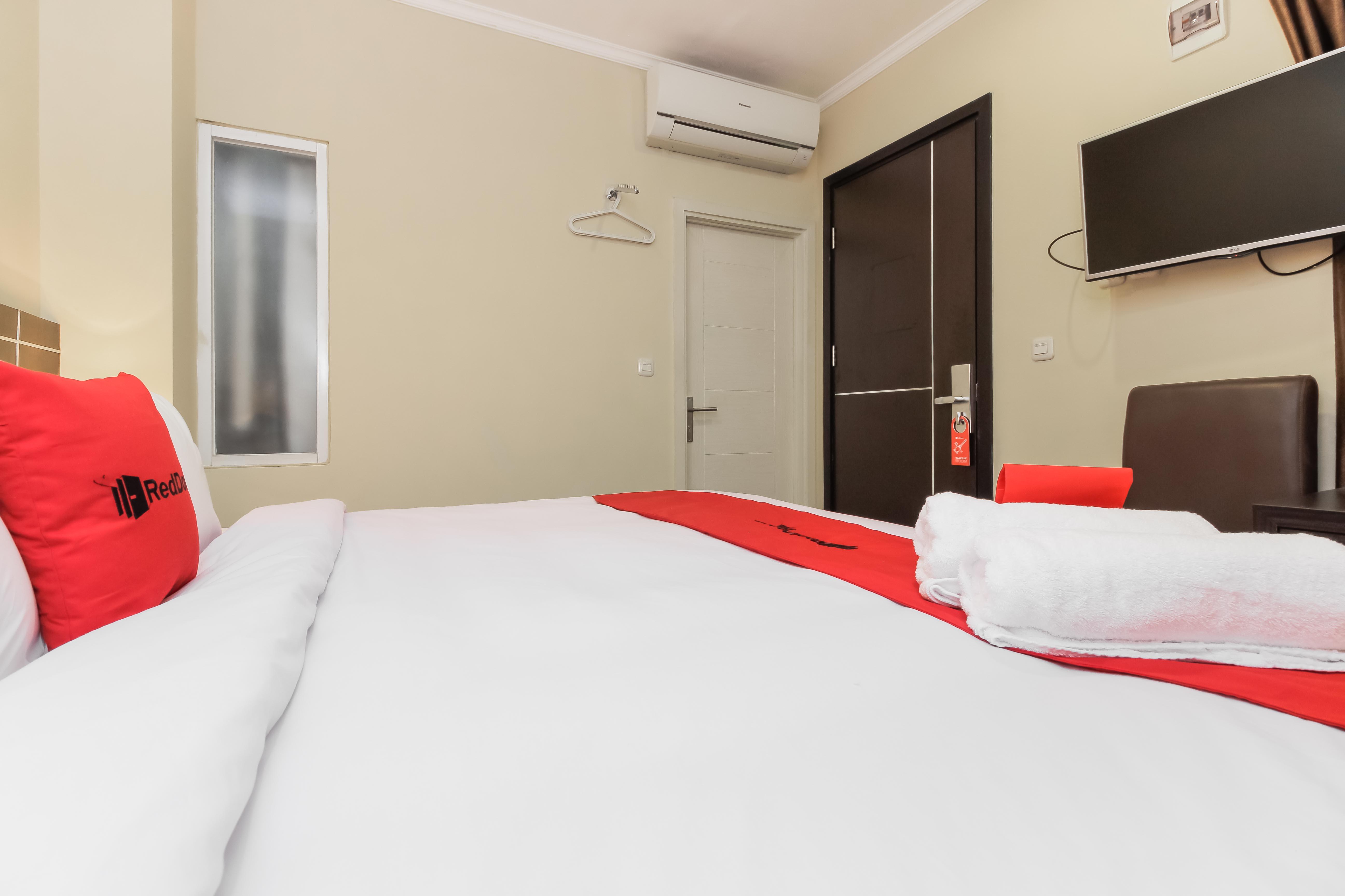 Reddoorz Plus @ Thamrin Jakarta Eksteriør bilde
