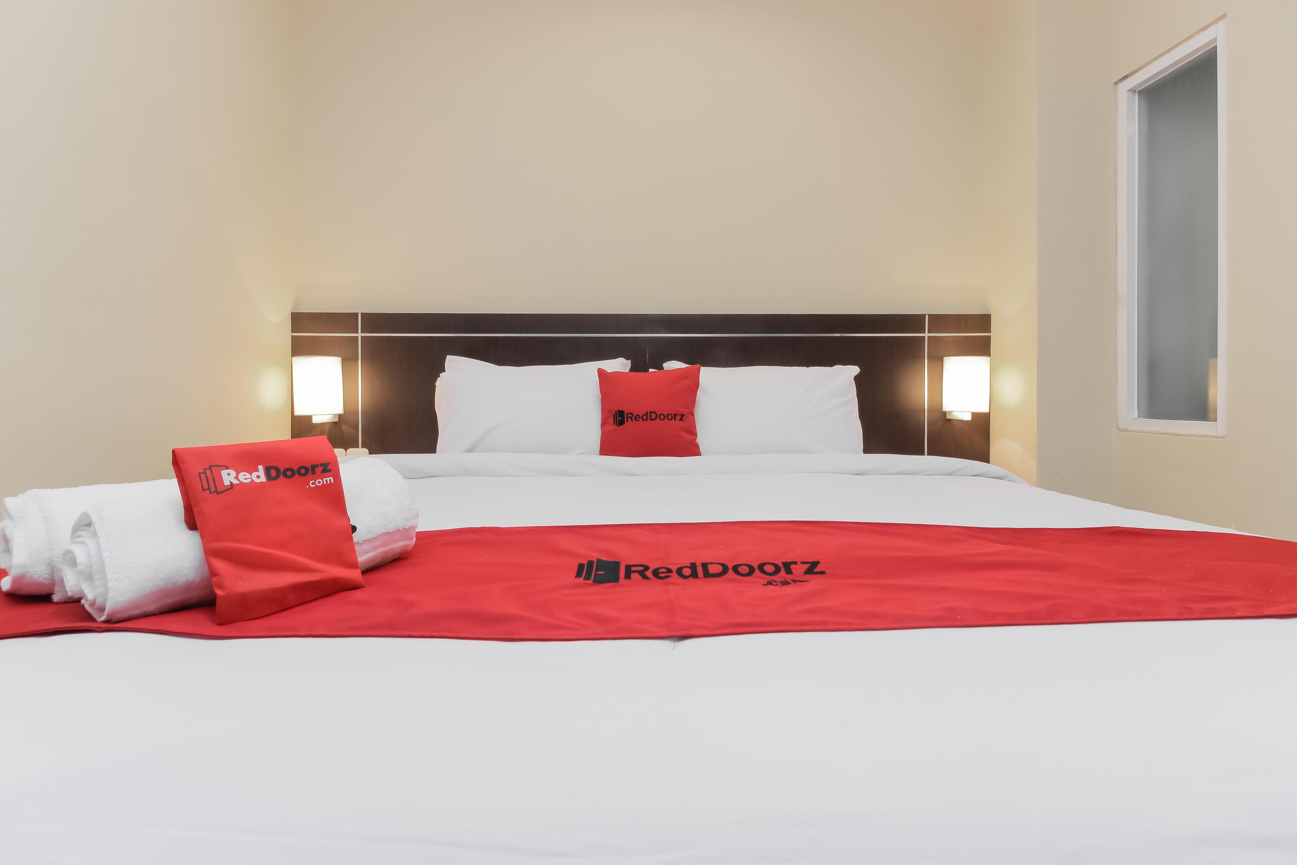 Reddoorz Plus @ Thamrin Jakarta Eksteriør bilde