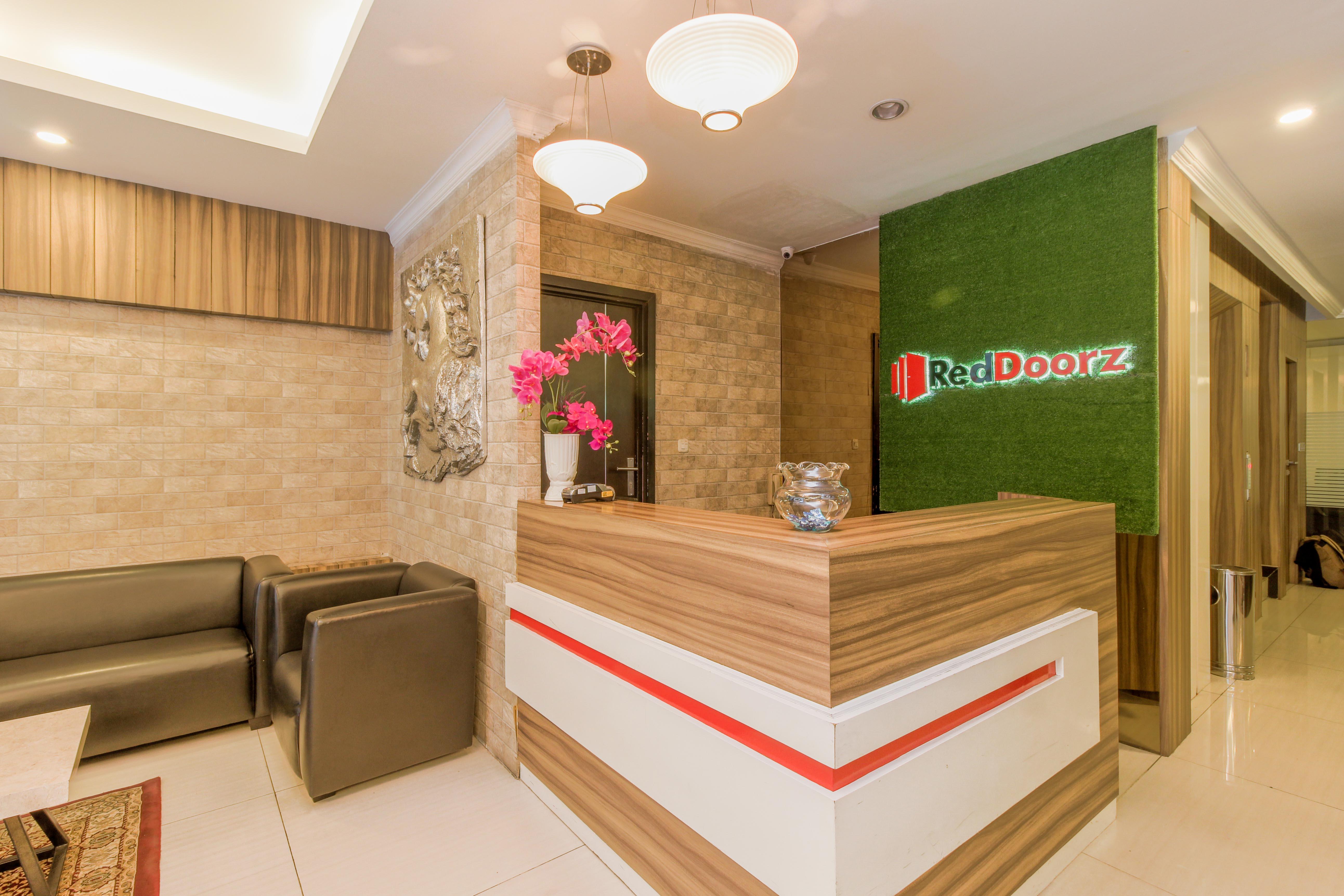 Reddoorz Plus @ Thamrin Jakarta Eksteriør bilde