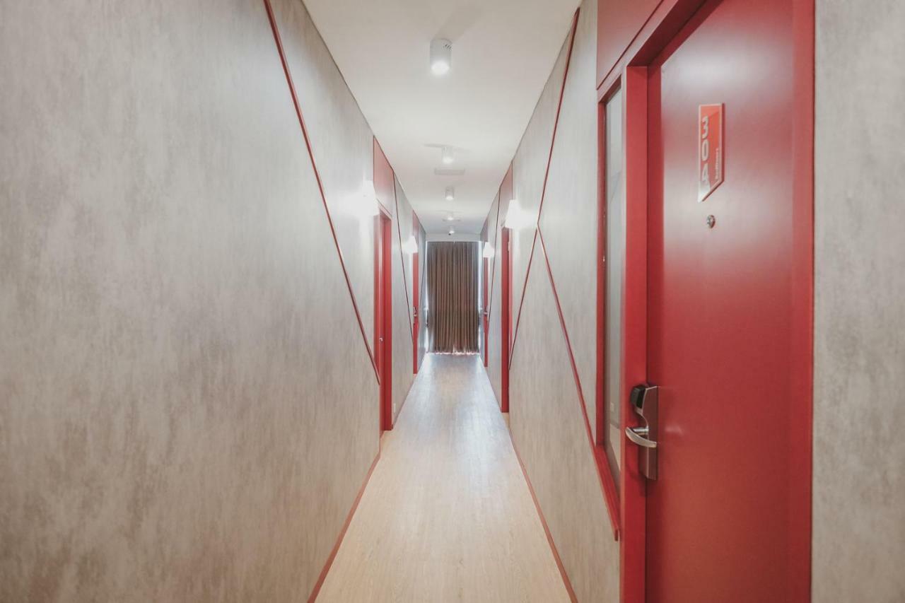Reddoorz Plus @ Thamrin Jakarta Eksteriør bilde
