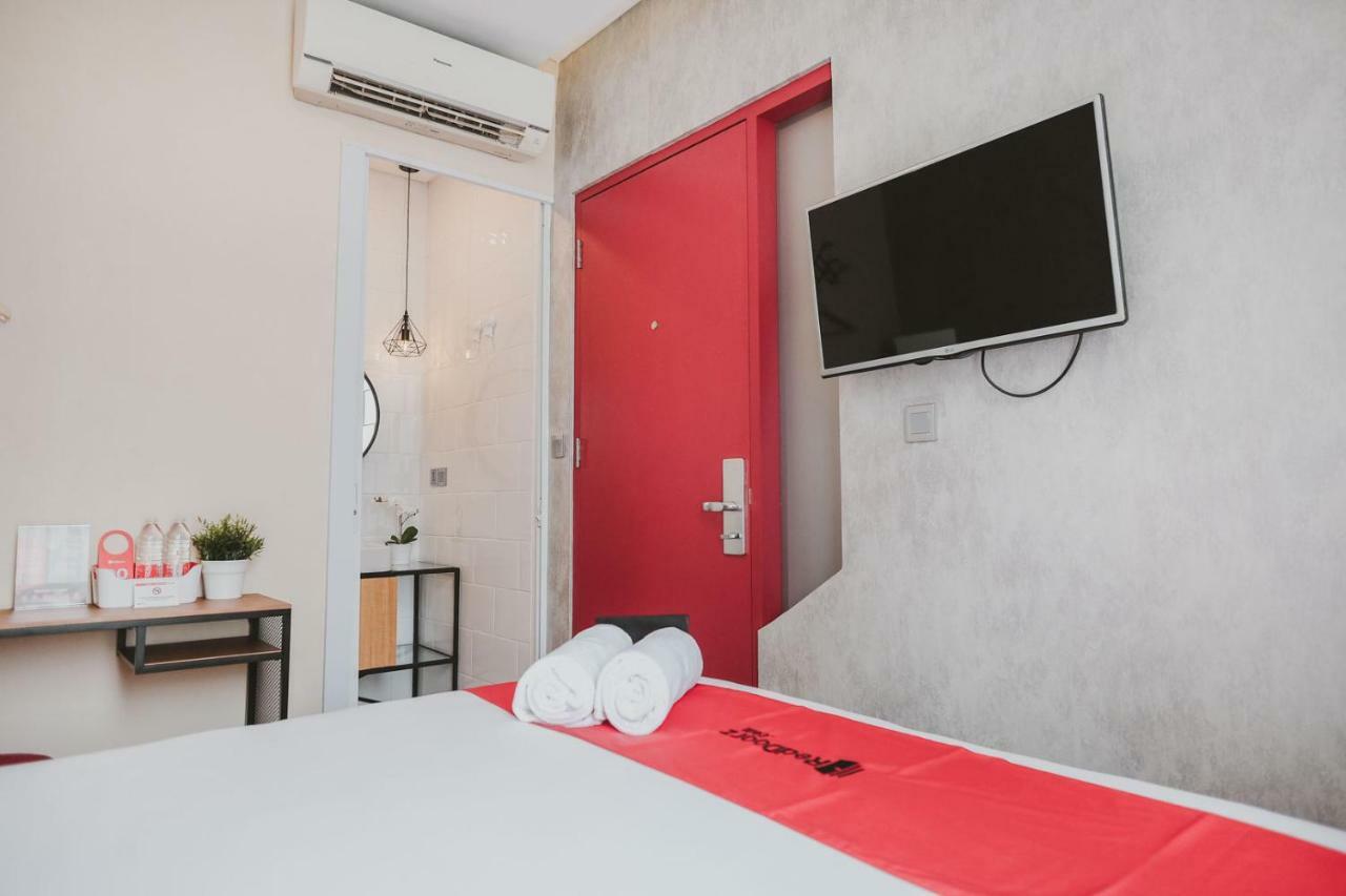 Reddoorz Plus @ Thamrin Jakarta Eksteriør bilde
