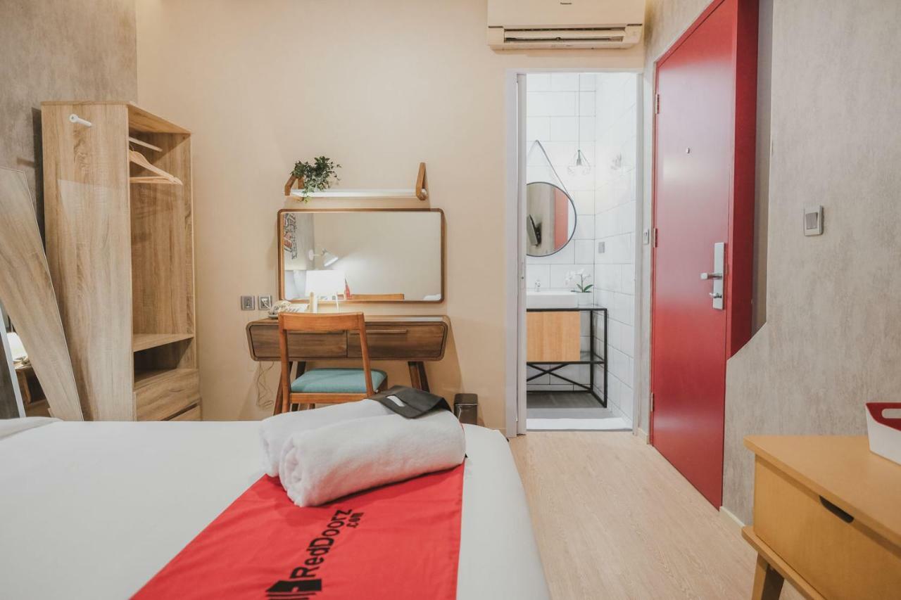 Reddoorz Plus @ Thamrin Jakarta Eksteriør bilde